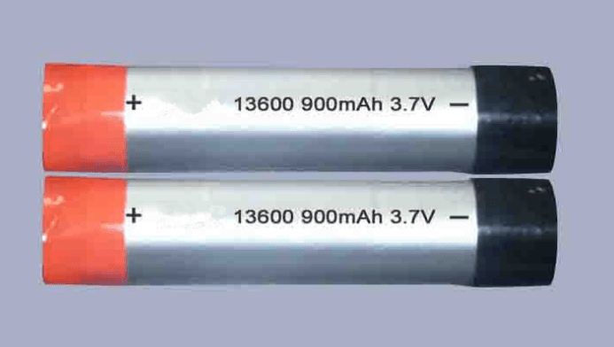 Lithium-Polymer (LiPo) — 13600 / 900 mAh cylindrical